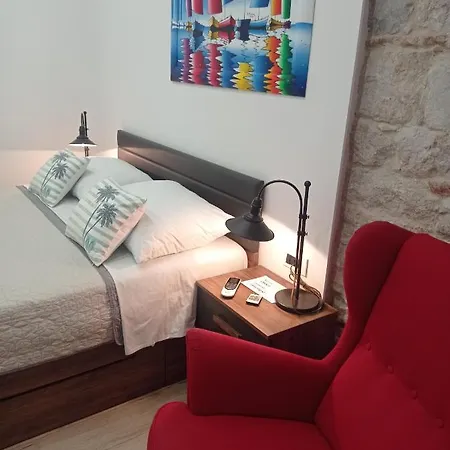 And Perfect Dream In 4* Split