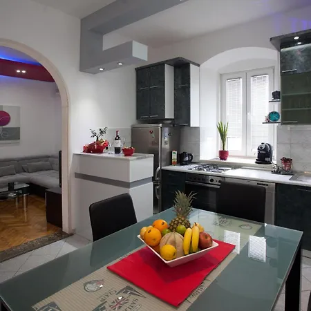 Guest house And Perfect Dream In Split